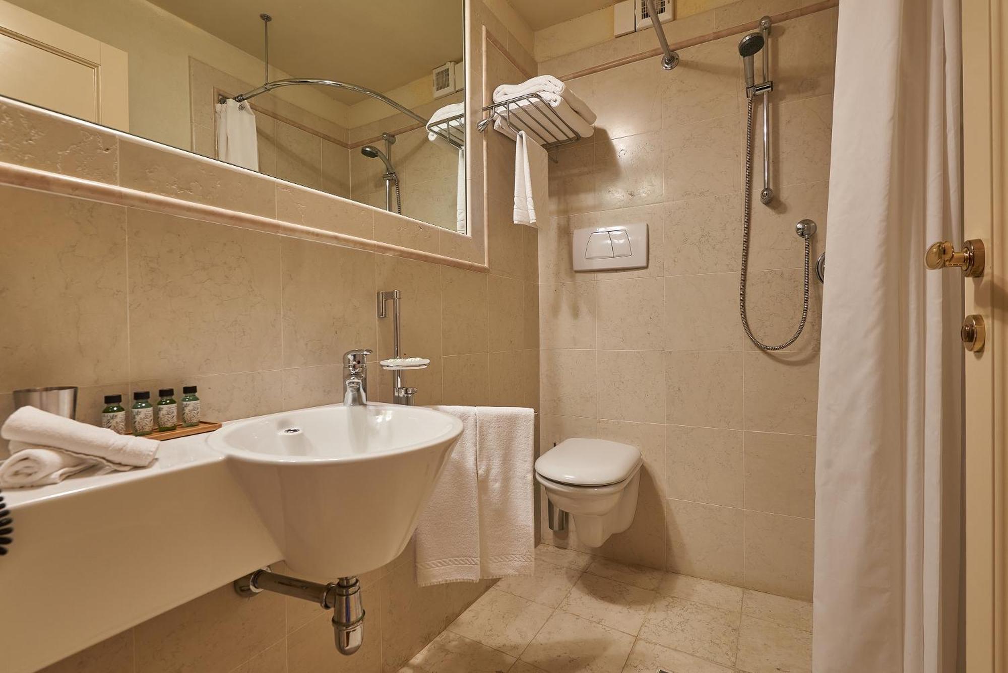 La Gazzara Castell'In Villa Castelnuovo Berardenga Ngoại thất bức ảnh